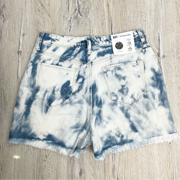 BP Shorts Bleached Cutoffs - Picture 2 of 8